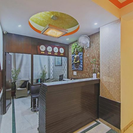 Capital O Tipsyy Near Aravali Biodiversity Park Gurgaon Exterior foto